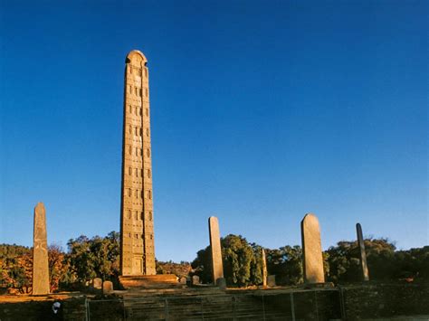 O Altar de Axum! Uma Jornada Através do Tempo e da Fé em Pedra