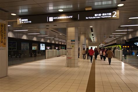 井尻駅から天神駅：都市の移動と時間の流れ